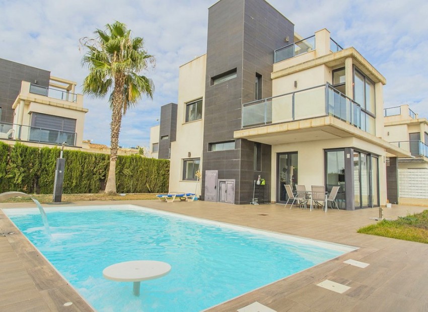 A Vendre - Villa - Orihuela - Cabo Roig