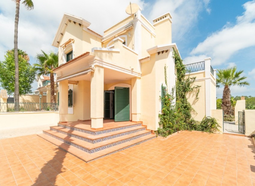 A Vendre - Villa - Orihuela Costa - Villamartin