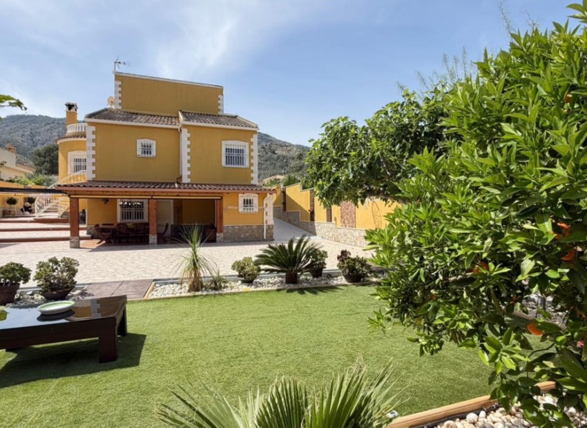 A Vendre - Villa - Orihuela - Orihuela Centro