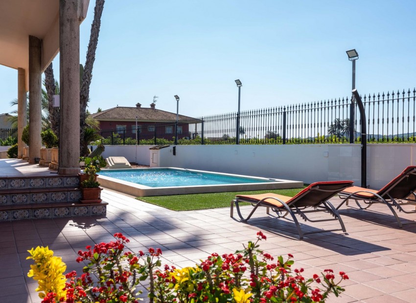 A Vendre - Villa - Orihuela - Orihuela Centro