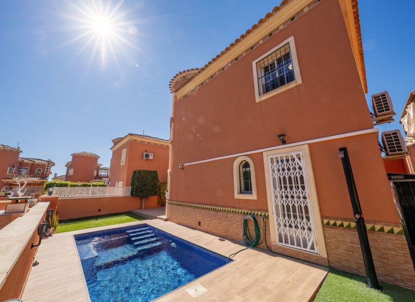 A Vendre - Villa - Orihuela - Orihuela Costa
