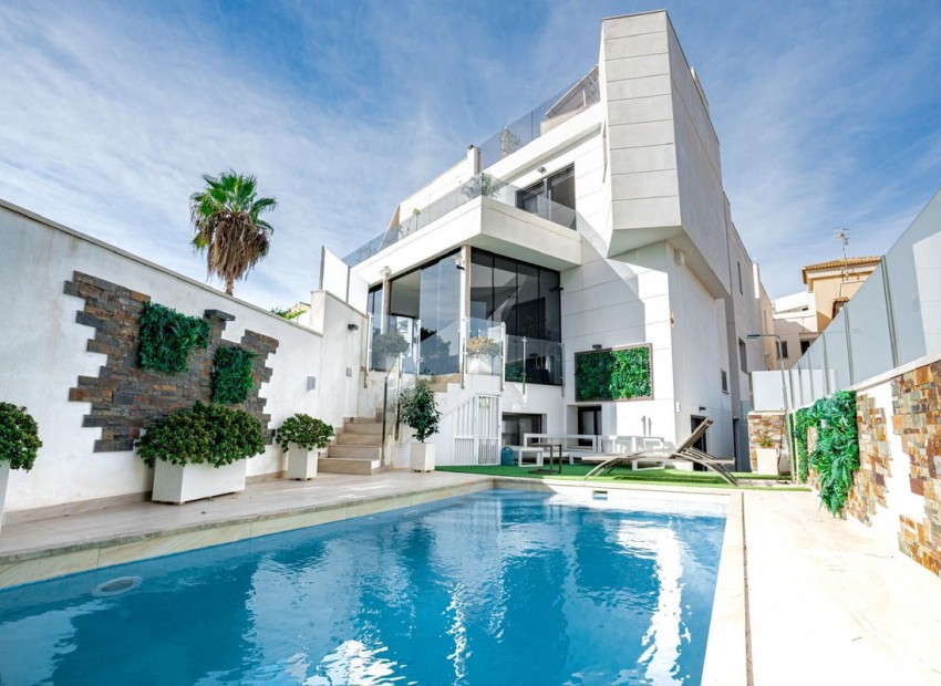 A Vendre - Villa - Orihuela - Villamartin