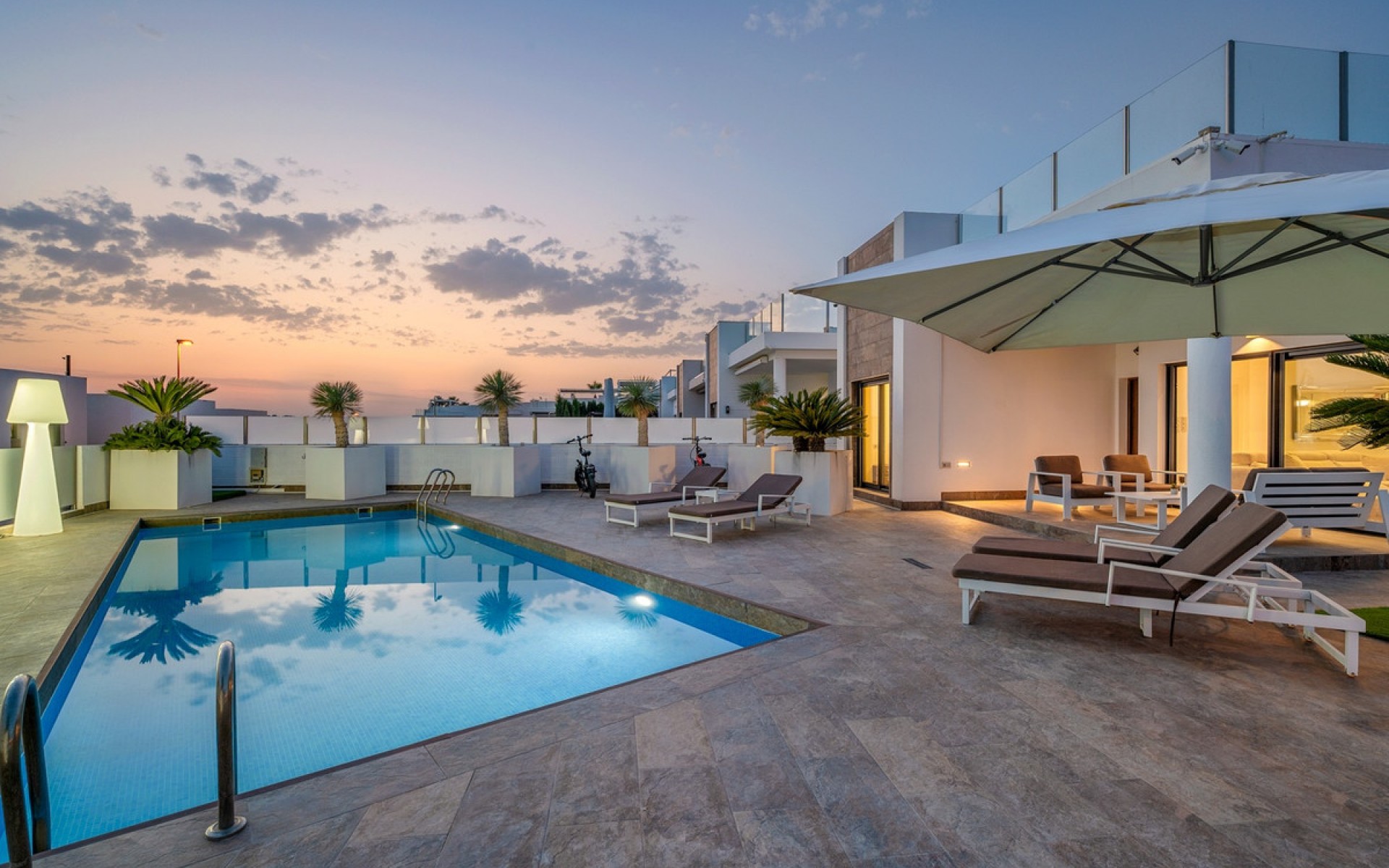 A Vendre - Villa - Orihuela - Villamartin