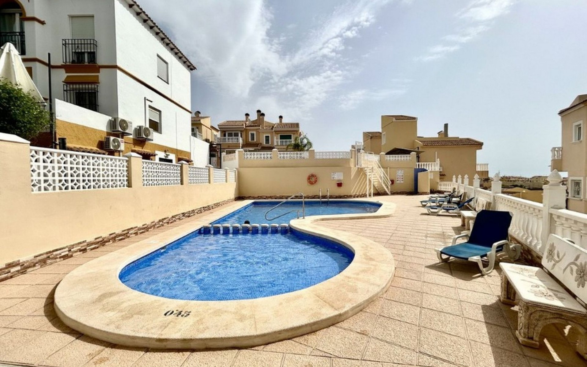 A Vendre - Villa - Orihuela - Villamartin