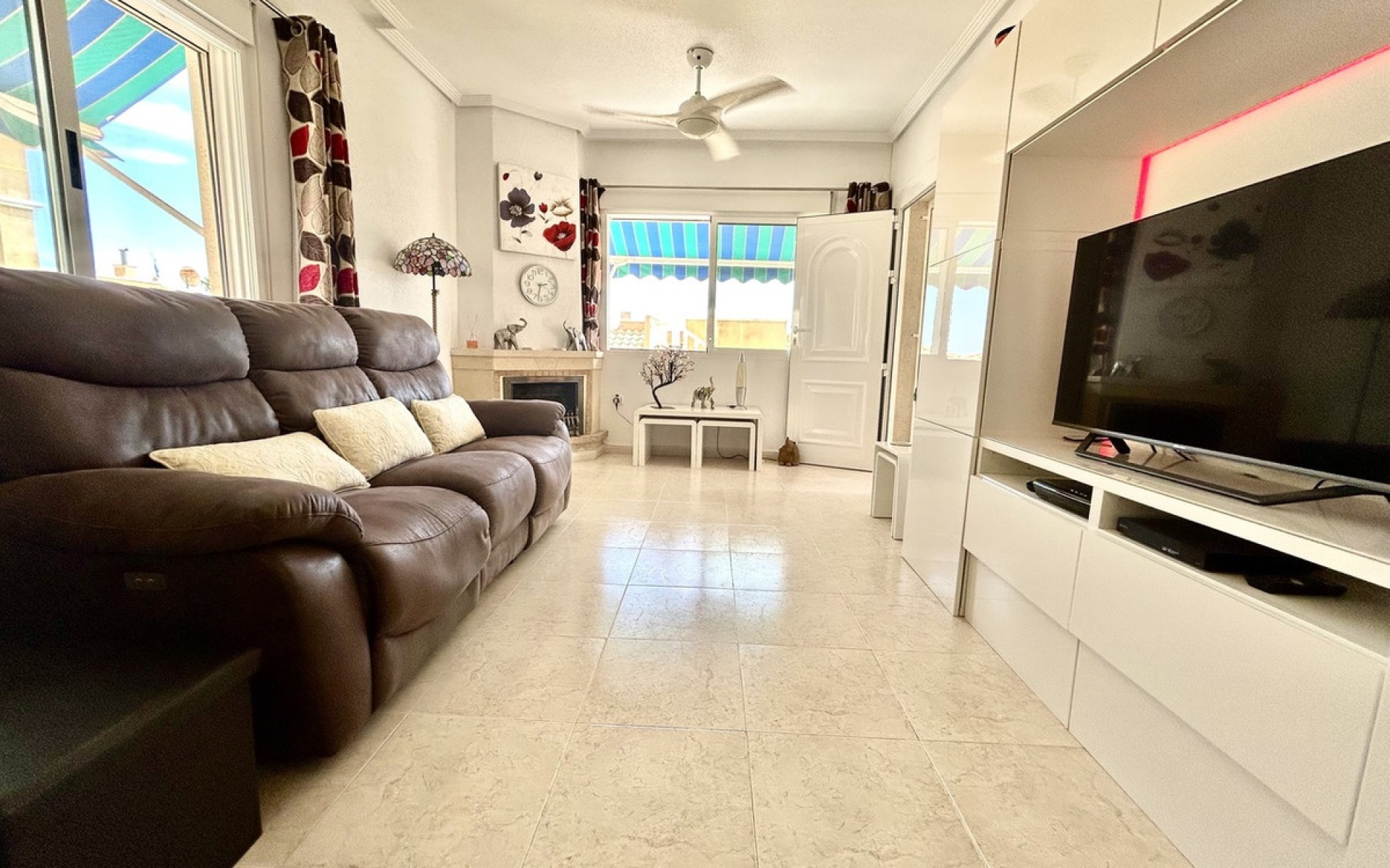 A Vendre - Villa - Orihuela - Villamartin