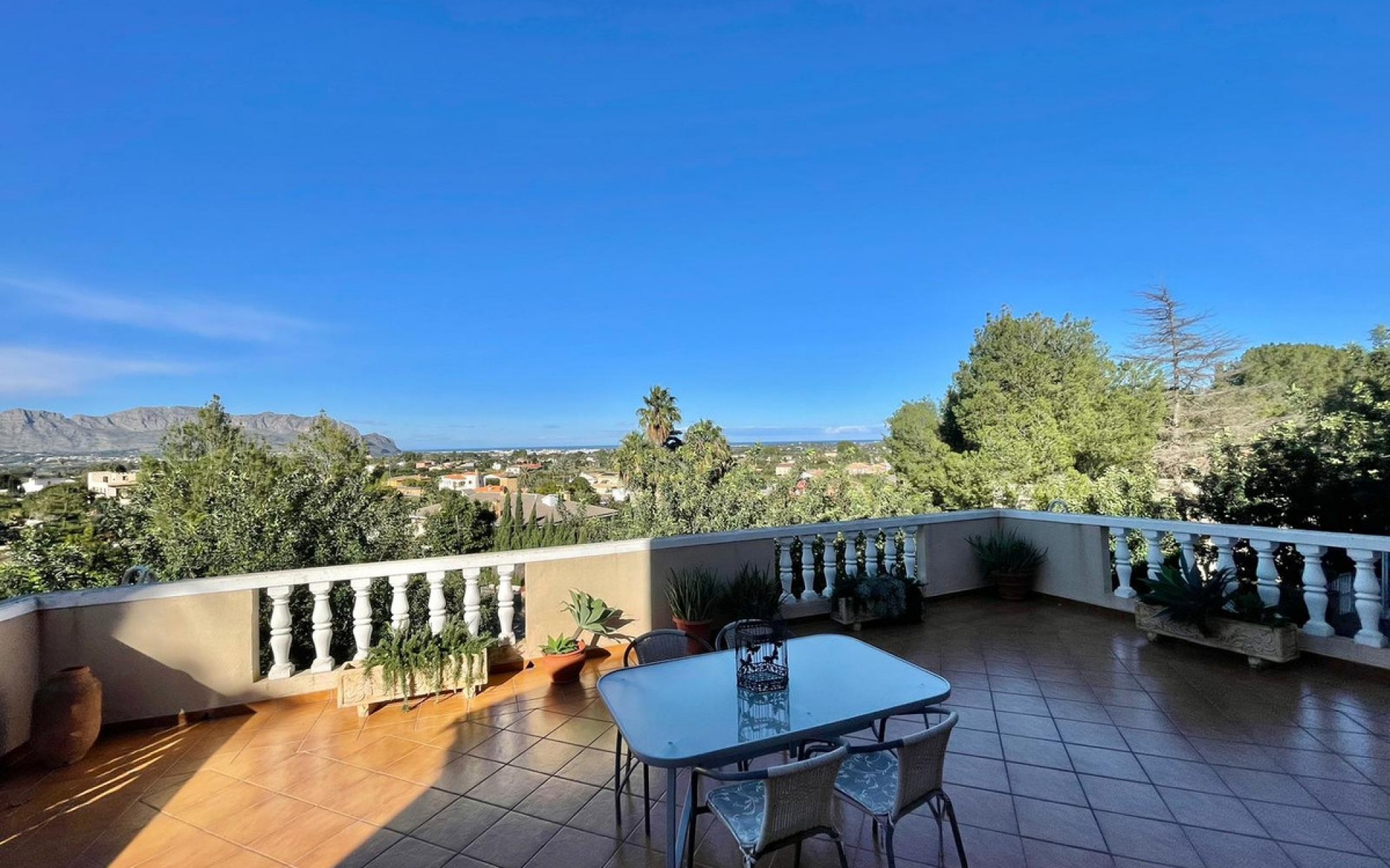 A Vendre - Villa - Pedreguer - Pedreguer Centro