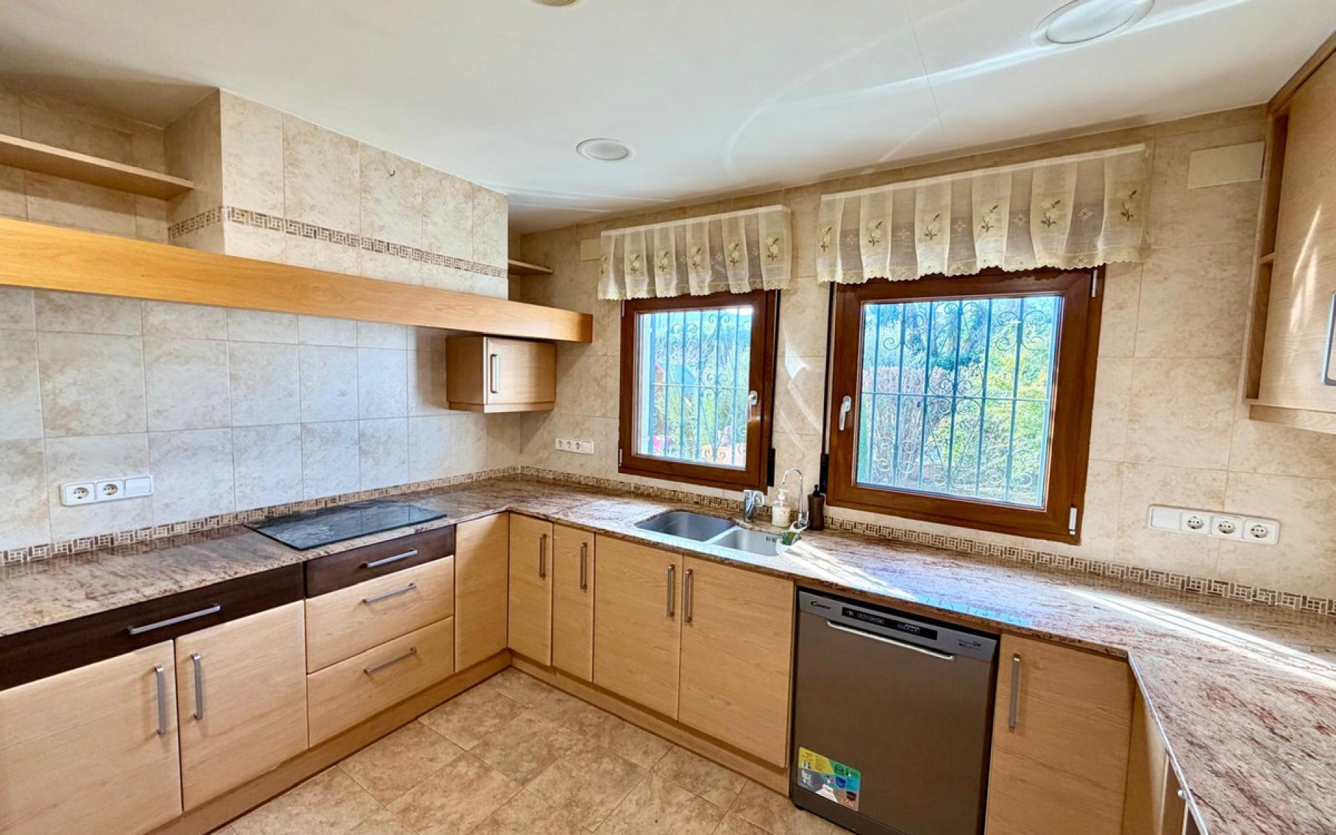 A Vendre - Villa - Pedreguer - Pedreguer Centro