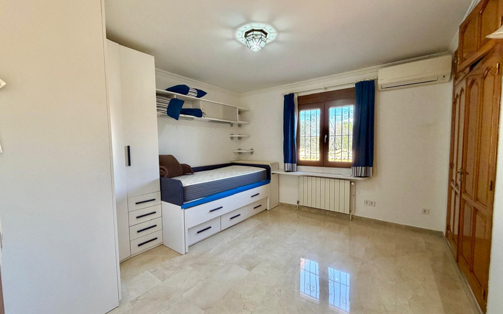 A Vendre - Villa - Pedreguer - Pedreguer Centro
