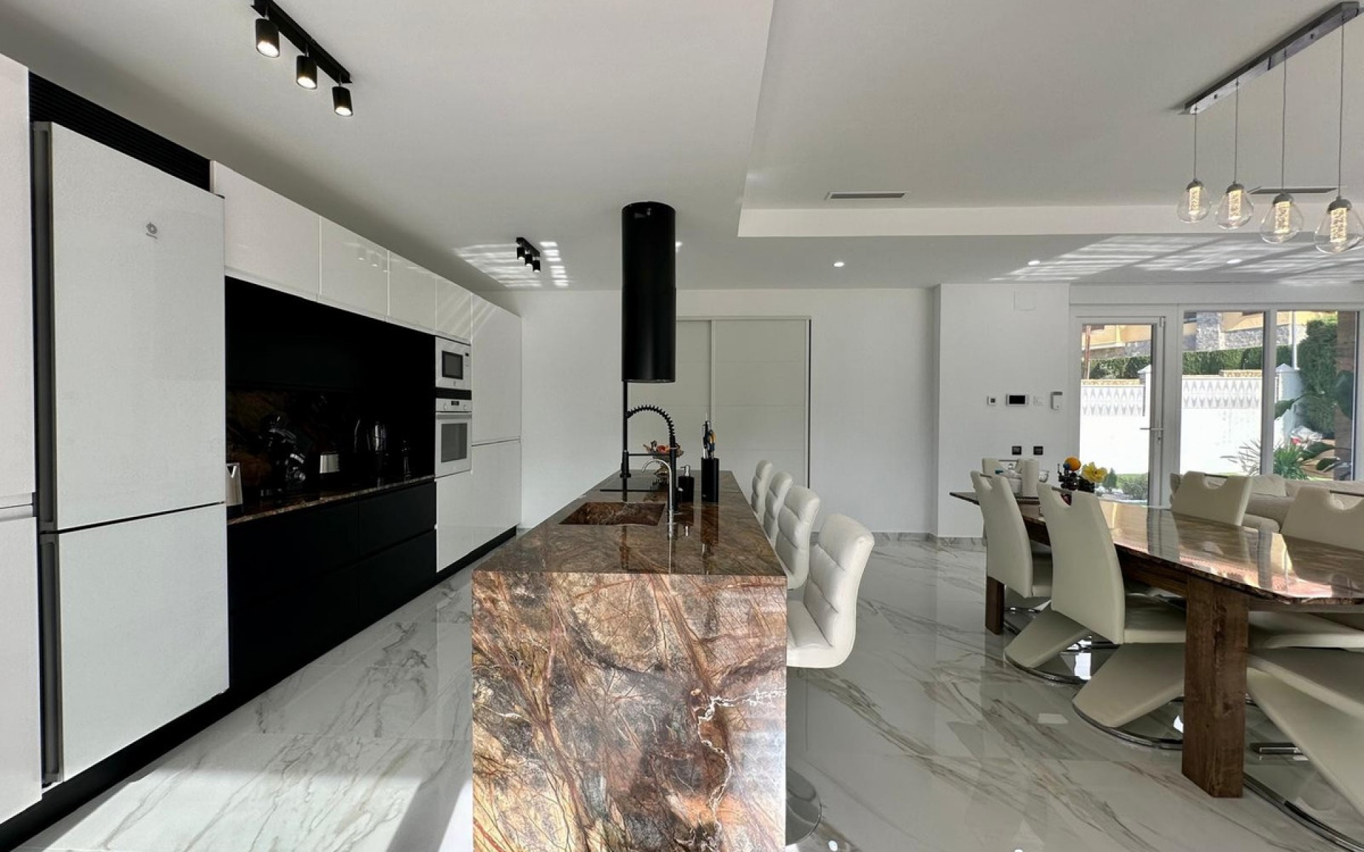 A Vendre - Villa - Petrel - Petrer