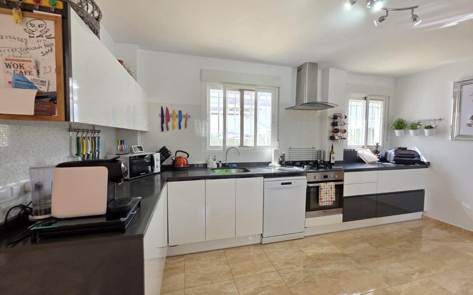 A Vendre - Villa - Pinoso - Lel