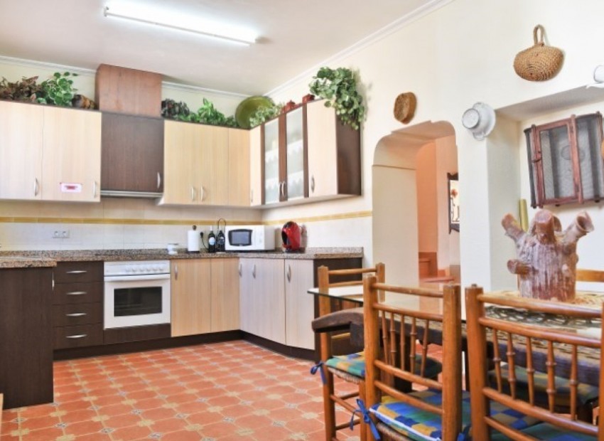 A Vendre - Villa - Pinoso - Pinoso Centro
