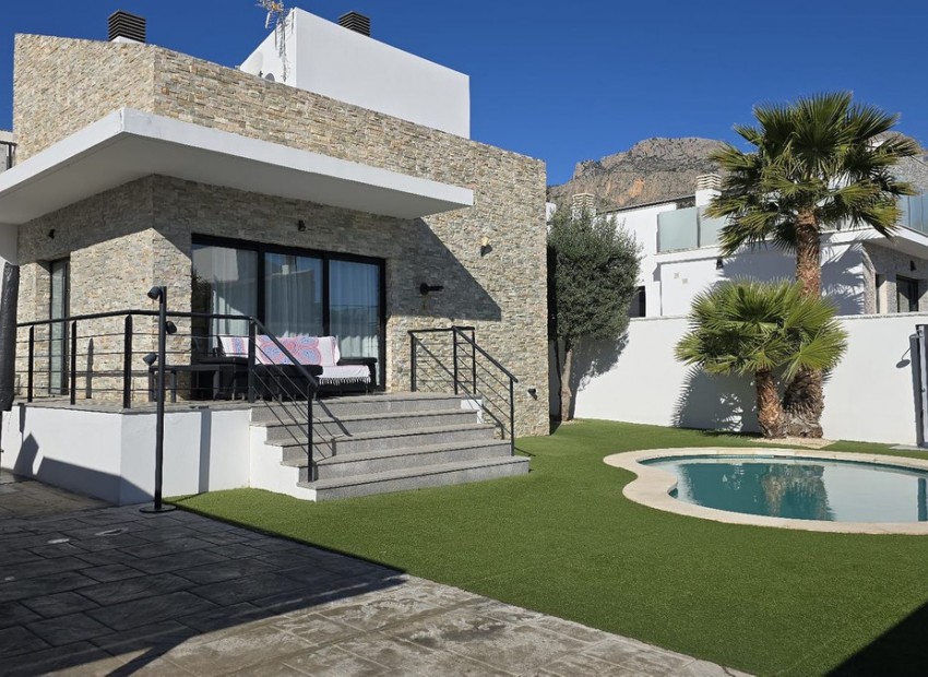 A Vendre - Villa - Polop - Polop Centro