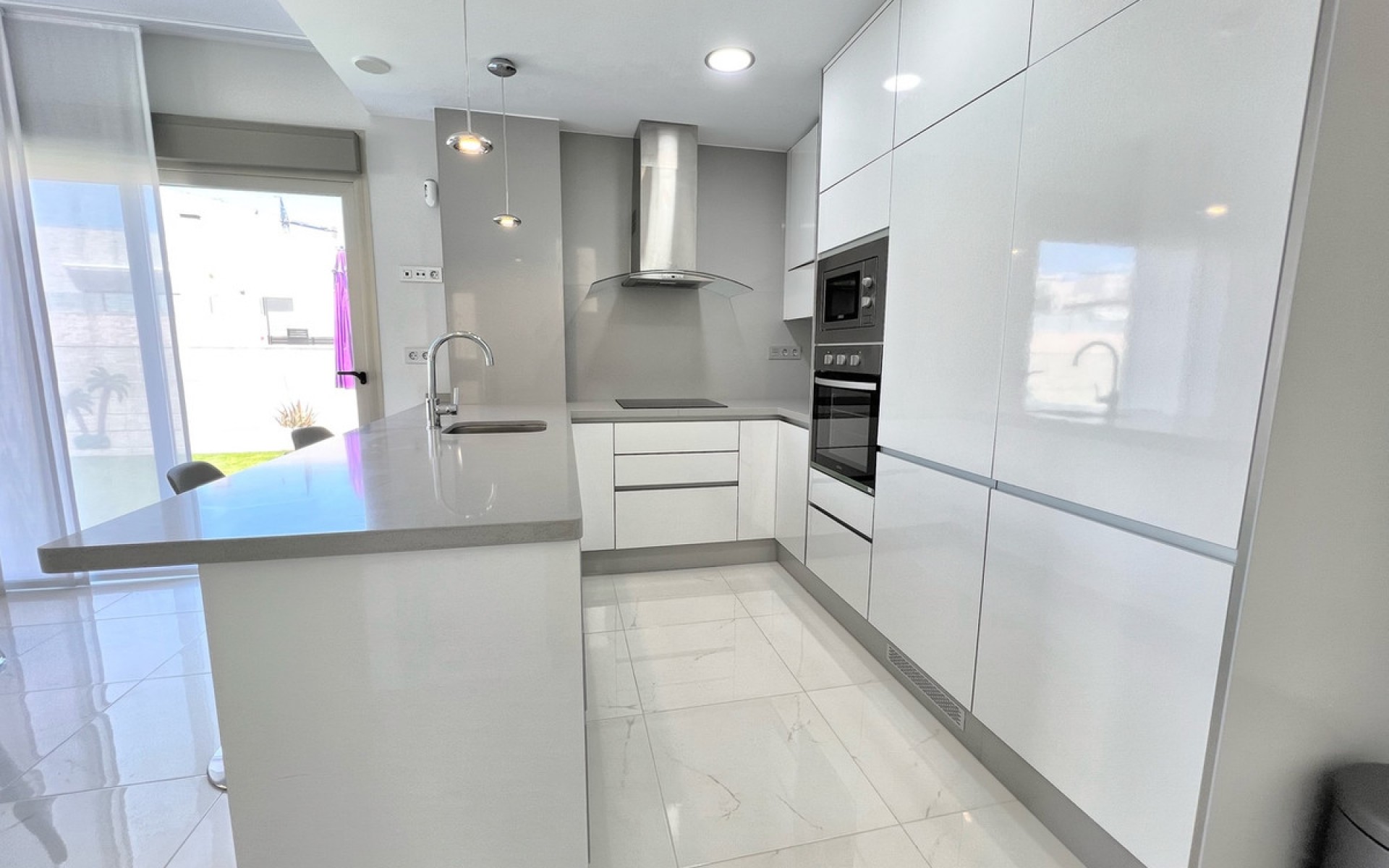 A Vendre - Villa - Punta Prima