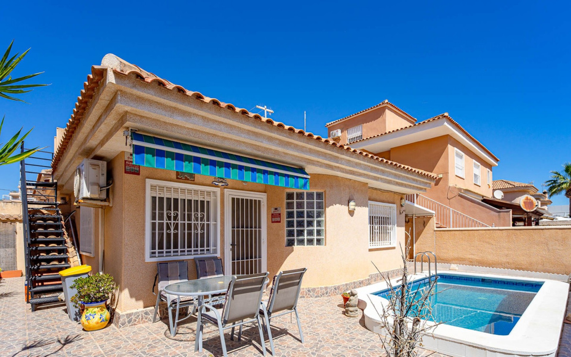 A Vendre - Villa - Punta Prima