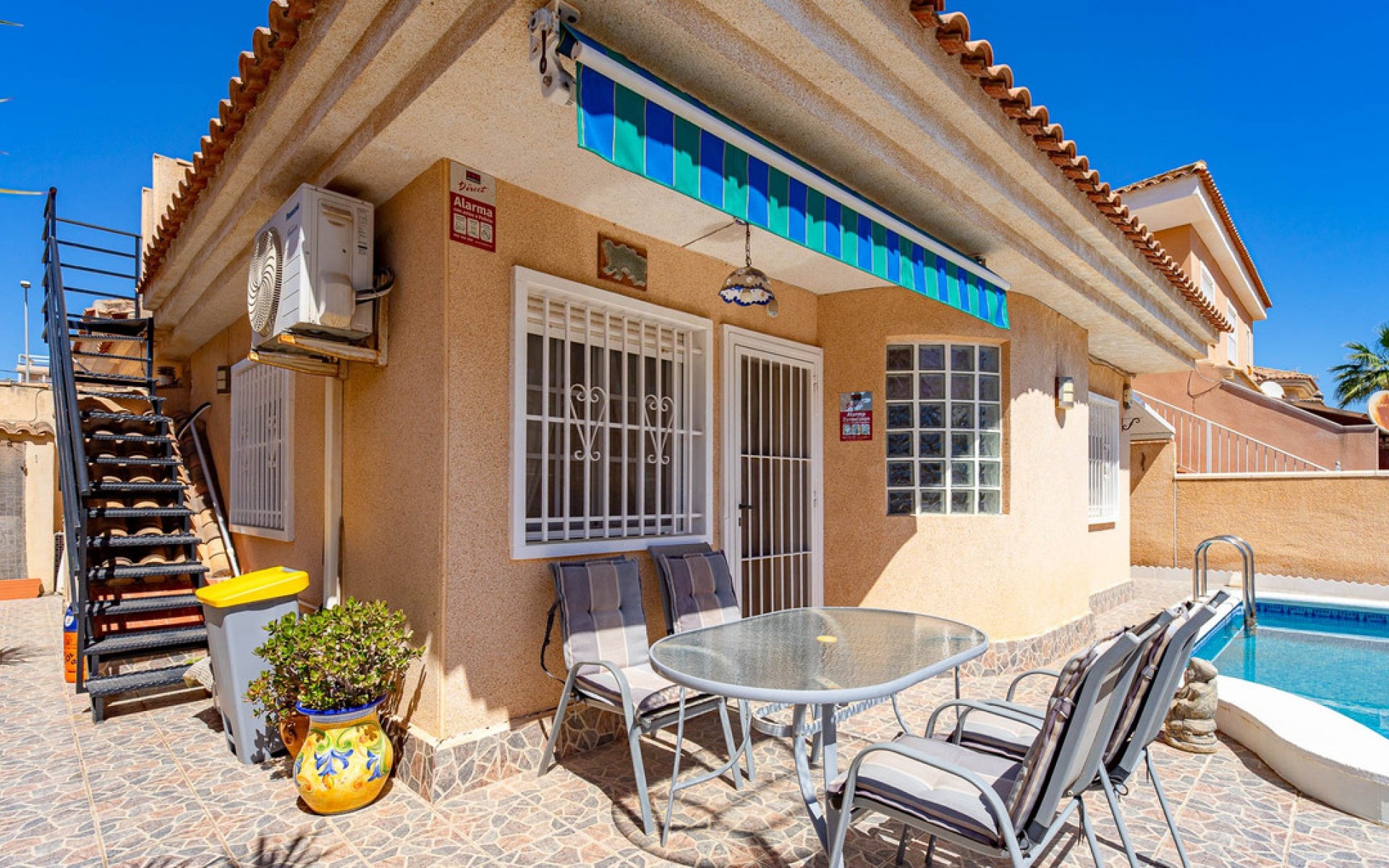 A Vendre - Villa - Punta Prima