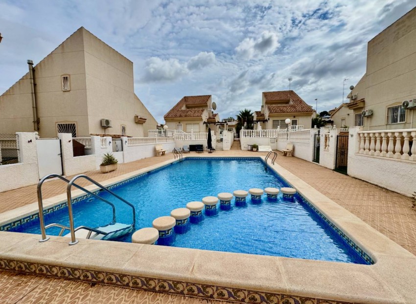 A Vendre - Villa - Rojales - Atalaya Park