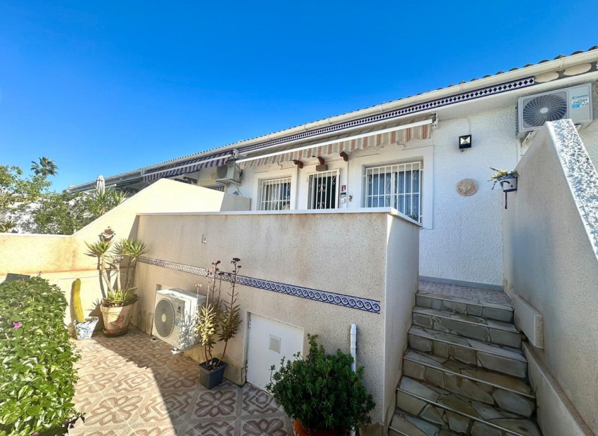 A Vendre - Villa - Rojales - Ciudad Quesada