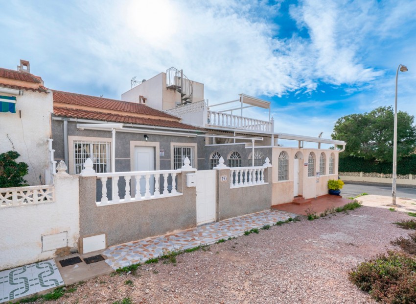 A Vendre - Villa - Torrevieja - El Chaparral