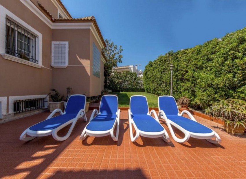 A Vendre - Villa - Torrevieja - La Mata