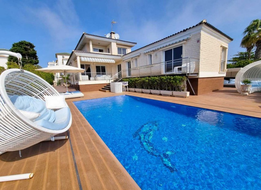 A Vendre - Villa - Torrevieja - La Mata