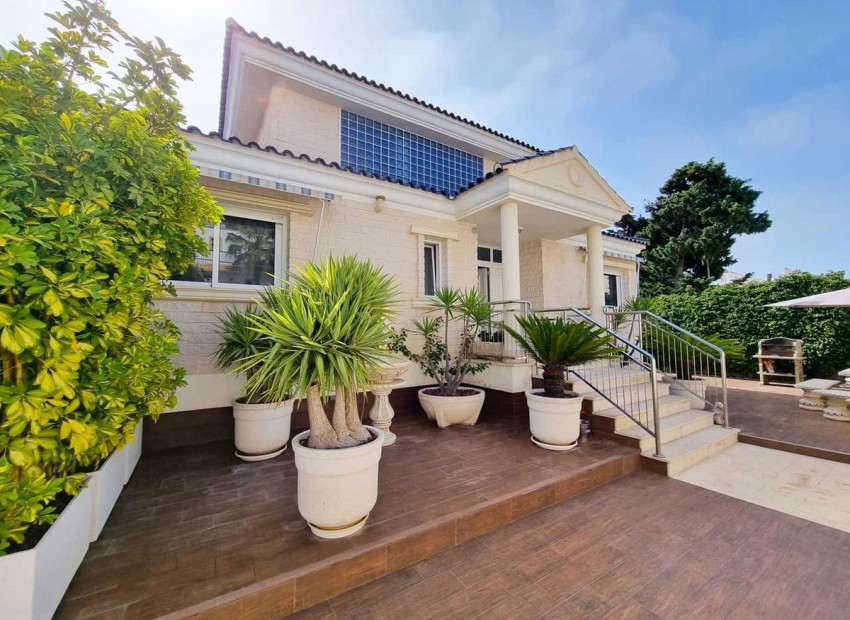 A Vendre - Villa - Torrevieja - La Mata