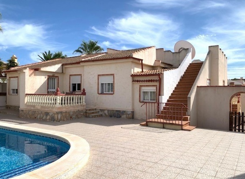 A Vendre - Villa - Torrevieja - San Luis