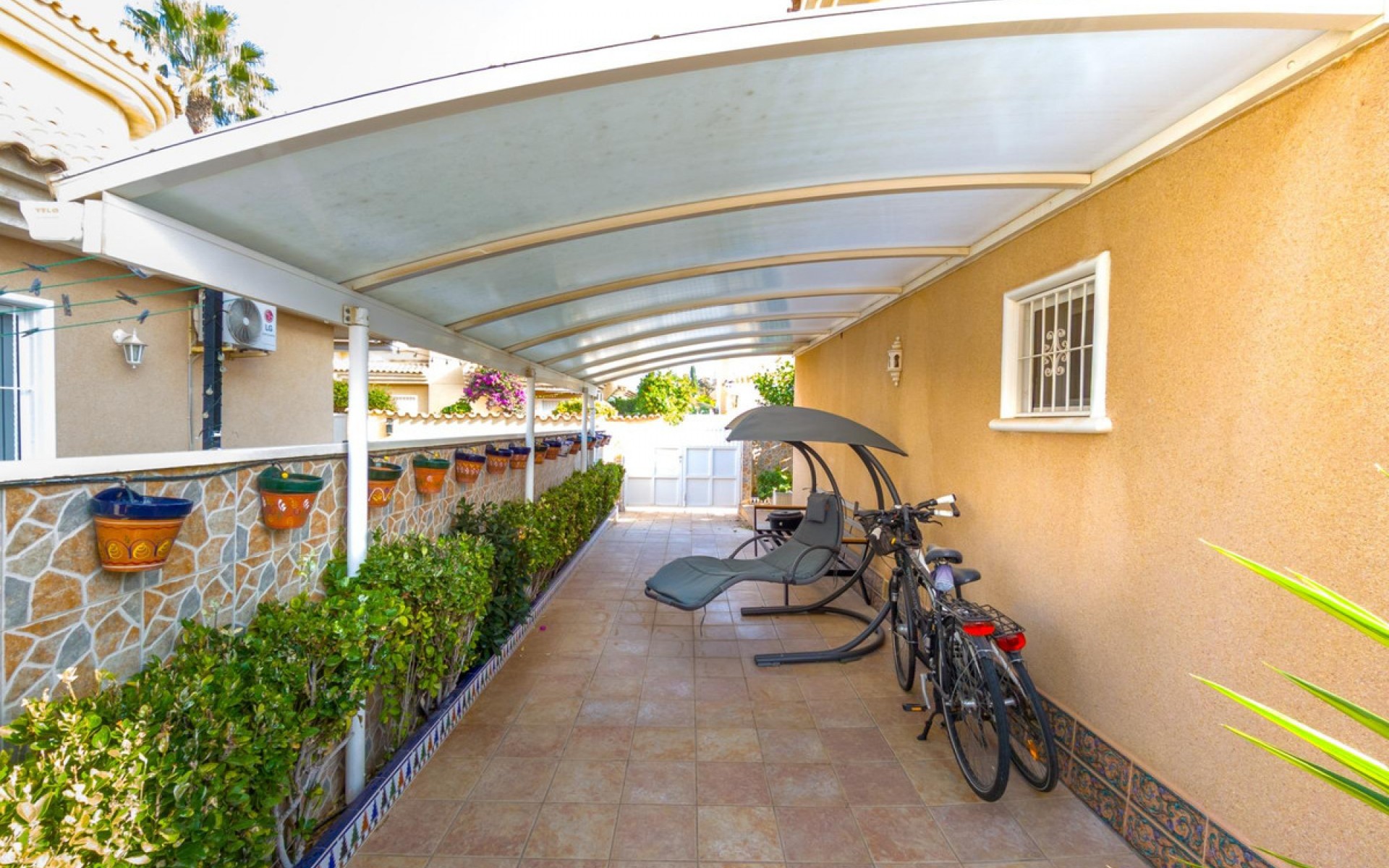 A Vendre - Villa - Torrevieja - Torrevieja Centro