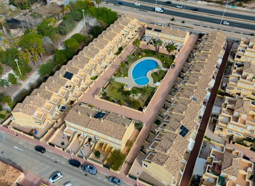 A Vendre - Villa - Torrevieja - Torrevieja Centro