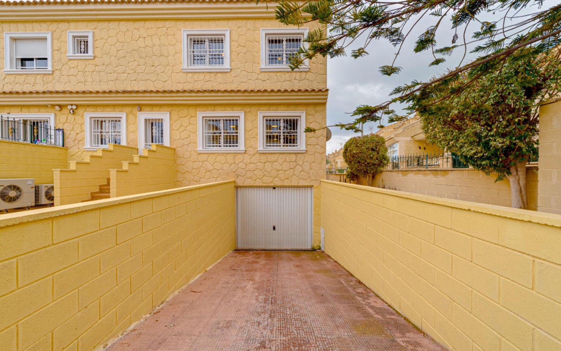 A Vendre - Villa - Torrevieja - Torrevieja Centro