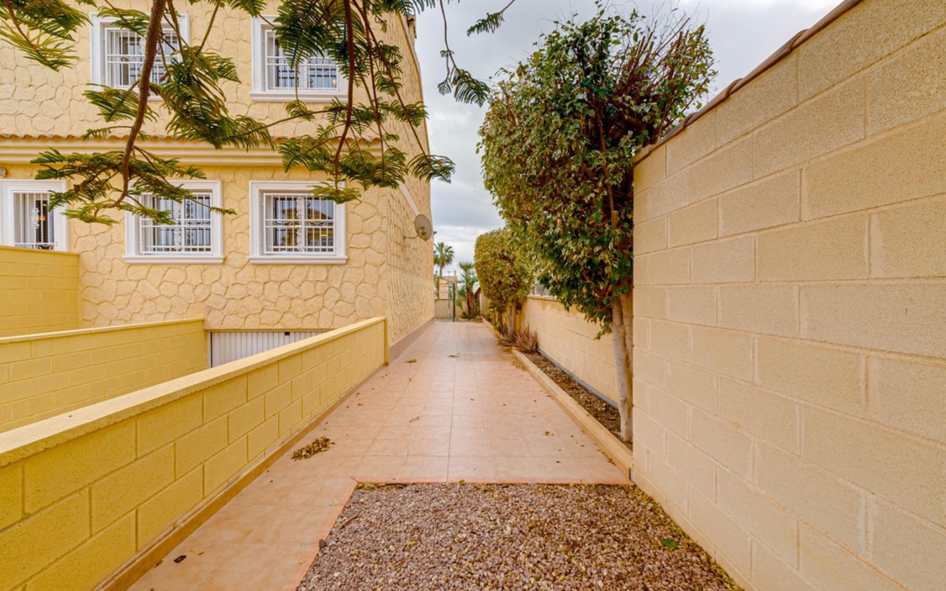 A Vendre - Villa - Torrevieja - Torrevieja Centro