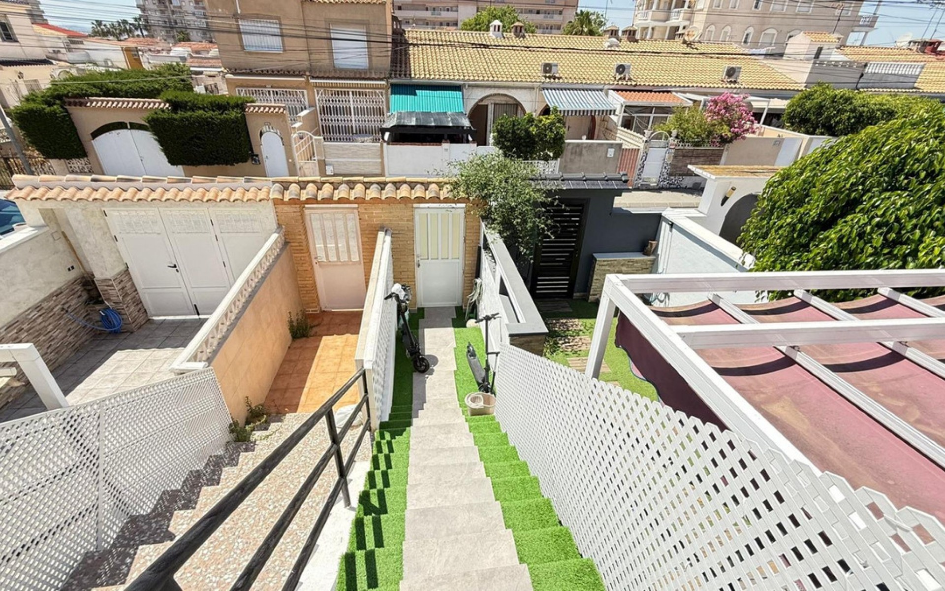 A Vendre - Villa - Torrevieja - Torrevieja Centro