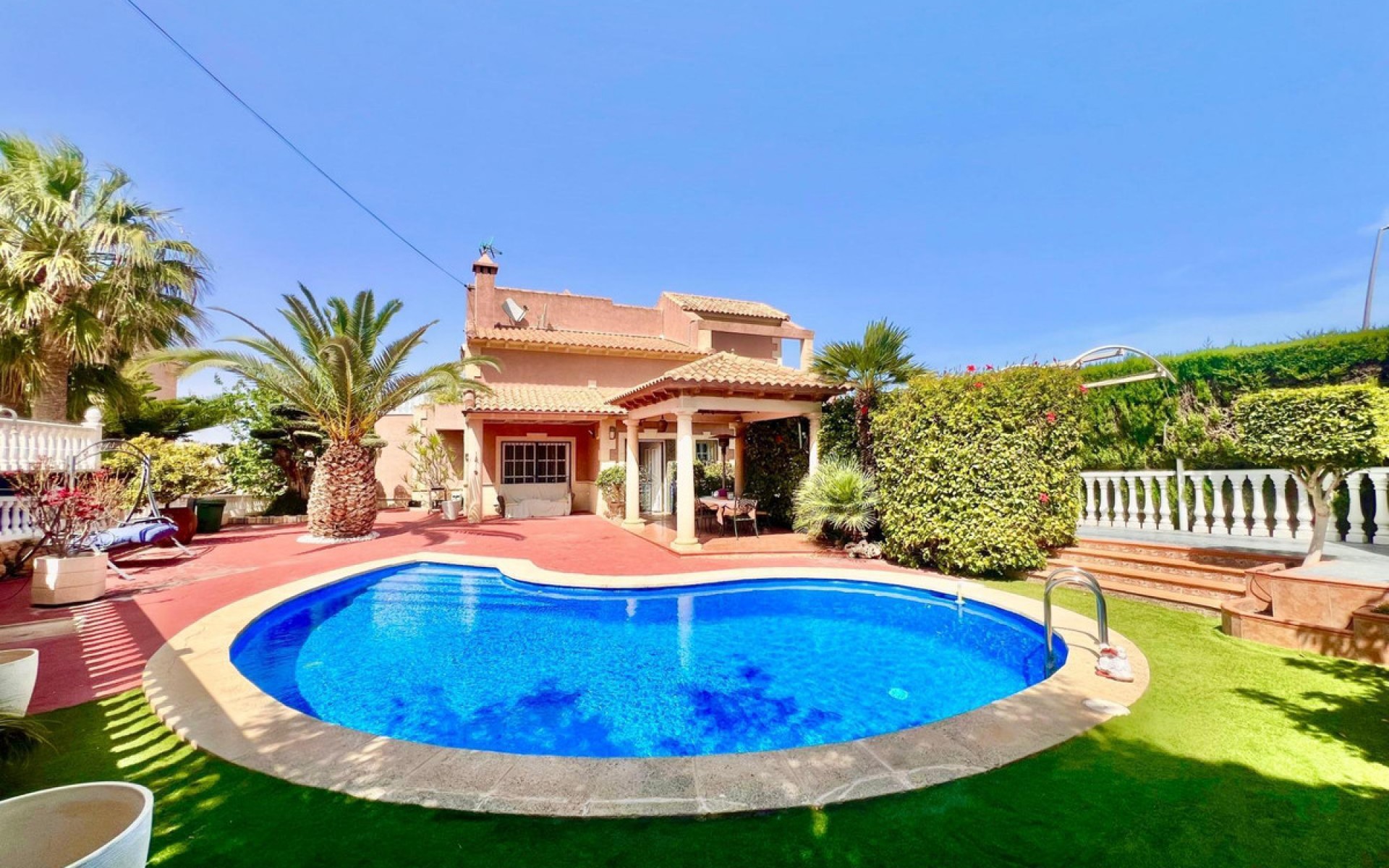A Vendre - Villa - Torrevieja - Torrevieja Centro