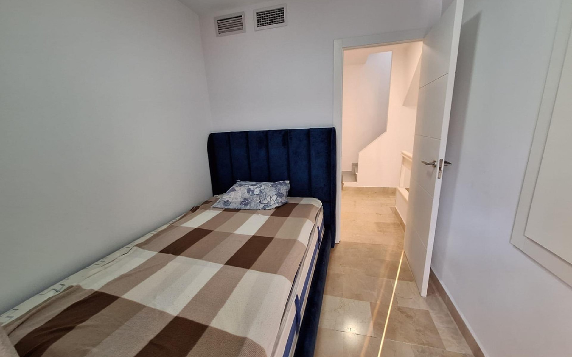 A Vendre - Villa - Torrevieja - Torrevieja Centro