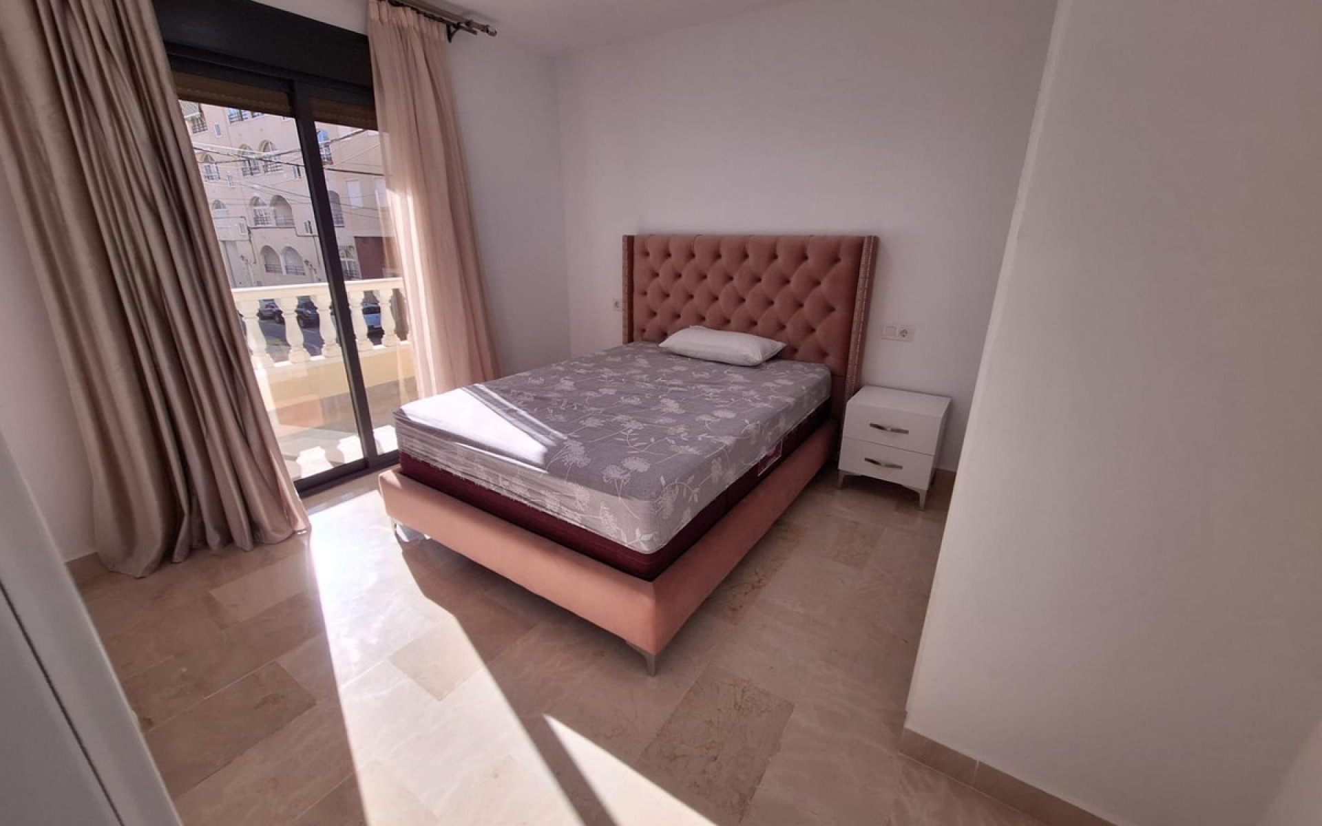 A Vendre - Villa - Torrevieja - Torrevieja Centro