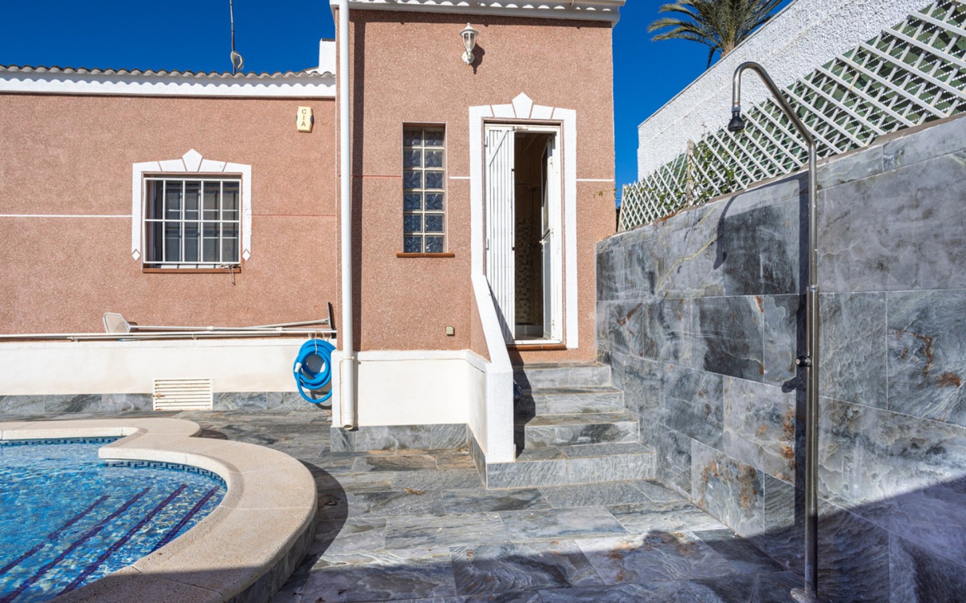 A Vendre - Villa - Torrevieja - Torrevieja Centro