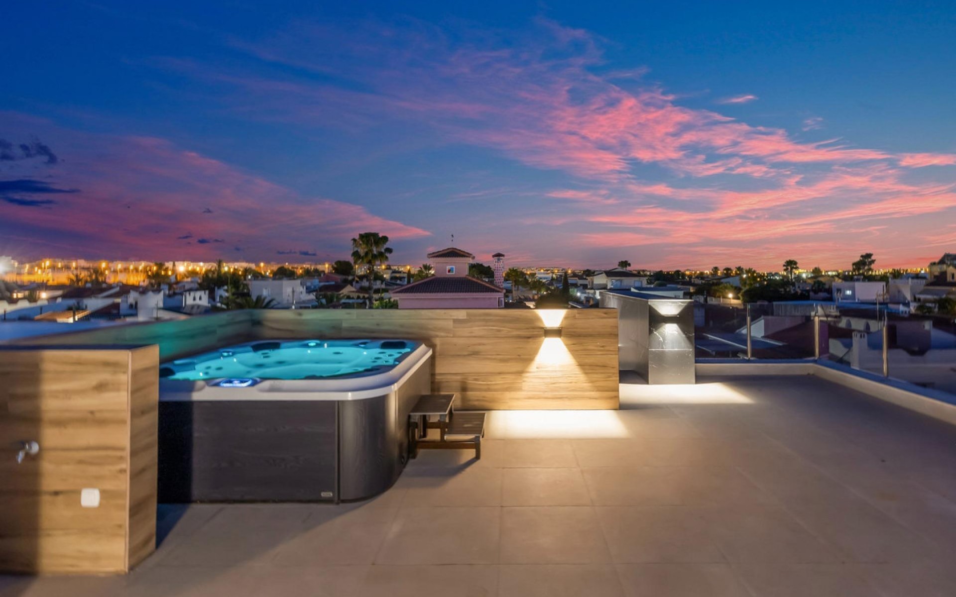 A Vendre - Villa - Torrevieja - Torrevieja Centro