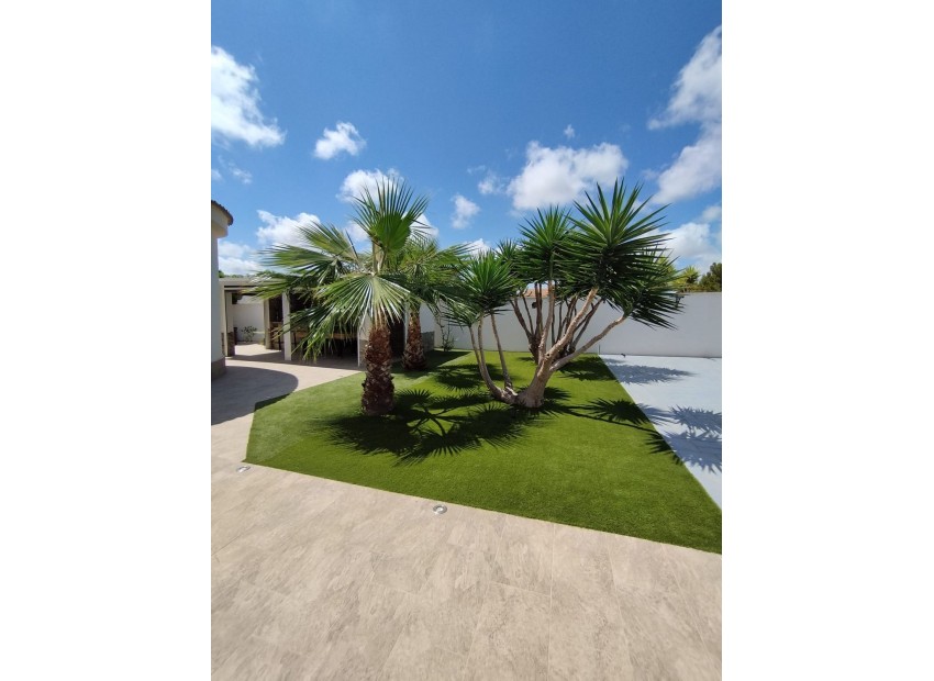 A Vendre - Villa - Torrevieja - Torrevieja Centro