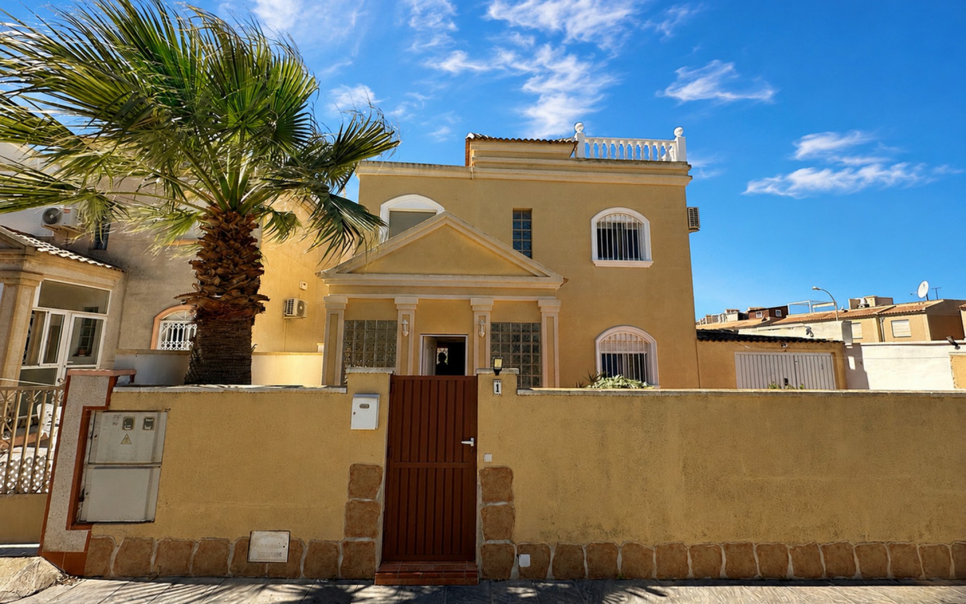 A Vendre - Villa - Torrevieja - Torrevieja Centro