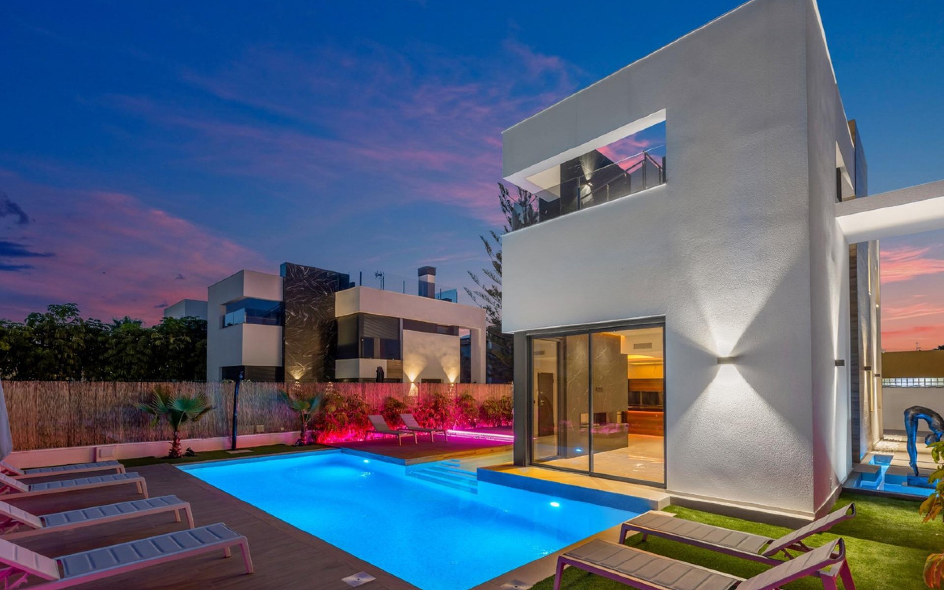 A Vendre - Villa - Torrevieja - Torrevieja Centro