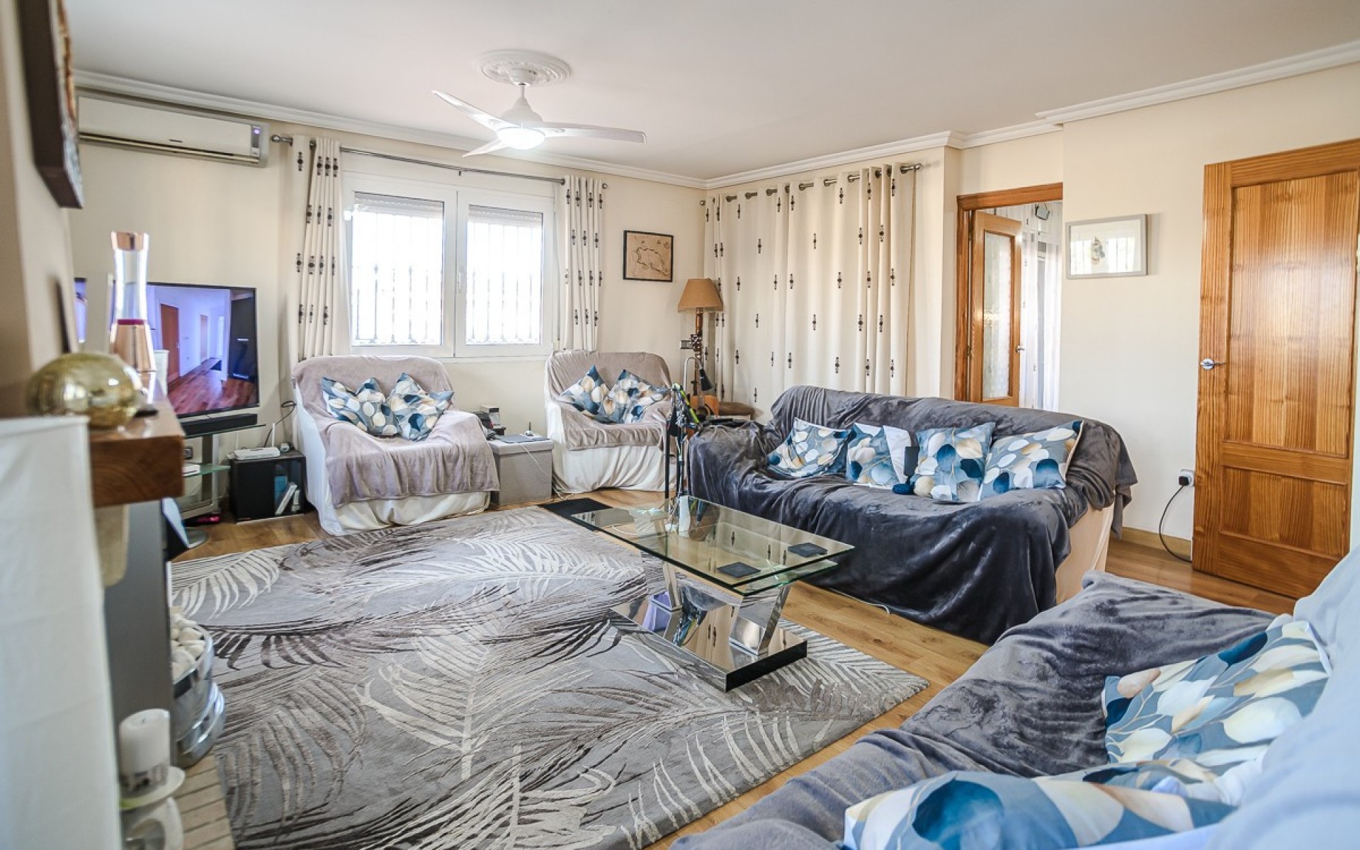 A Vendre - Villa - Torrevieja - Torrevieja Centro