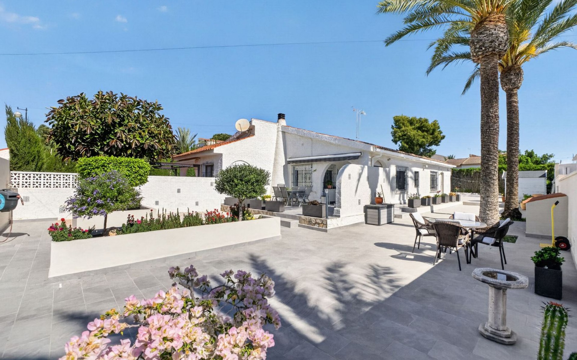 A Vendre - Villa - Torrevieja - Torrevieja Centro