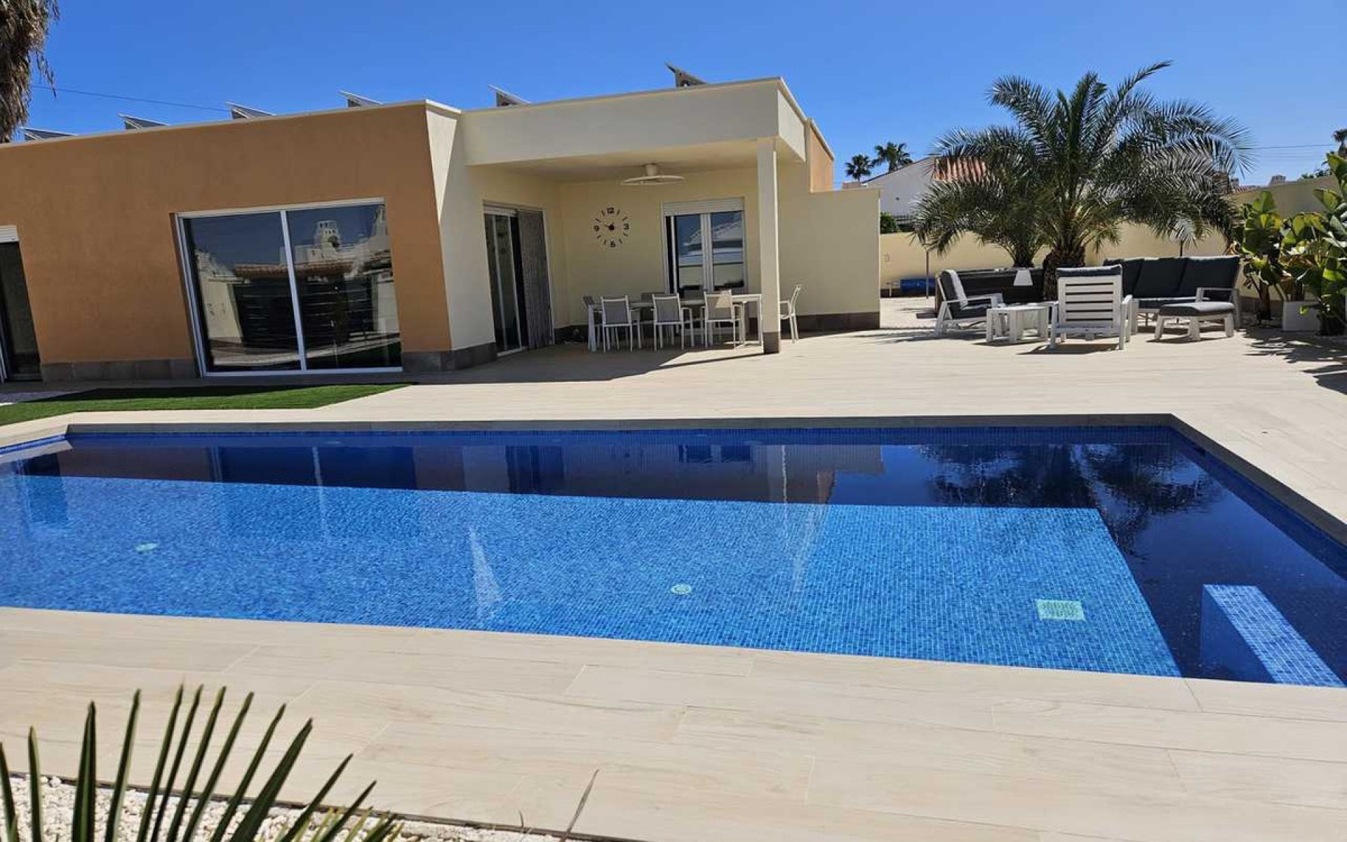 A Vendre - Villa - Torrevieja - Torrevieja Centro