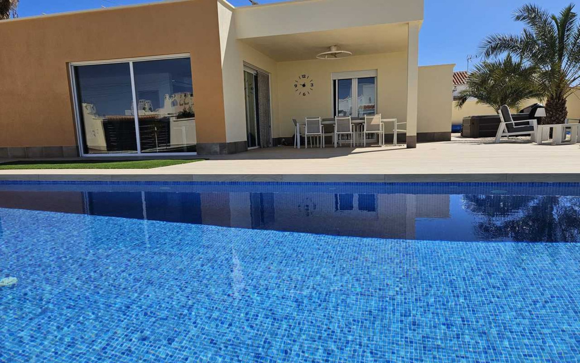 A Vendre - Villa - Torrevieja - Torrevieja Centro