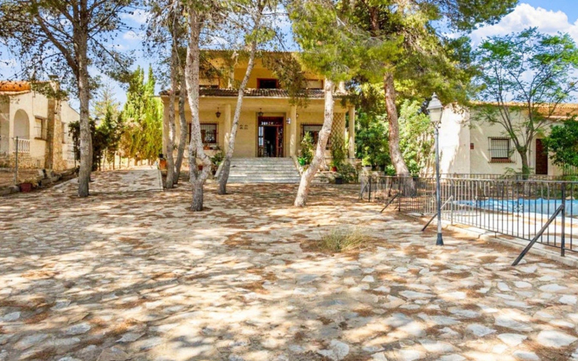 A Vendre - Villa - Torrevieja - Torrevieja Centro
