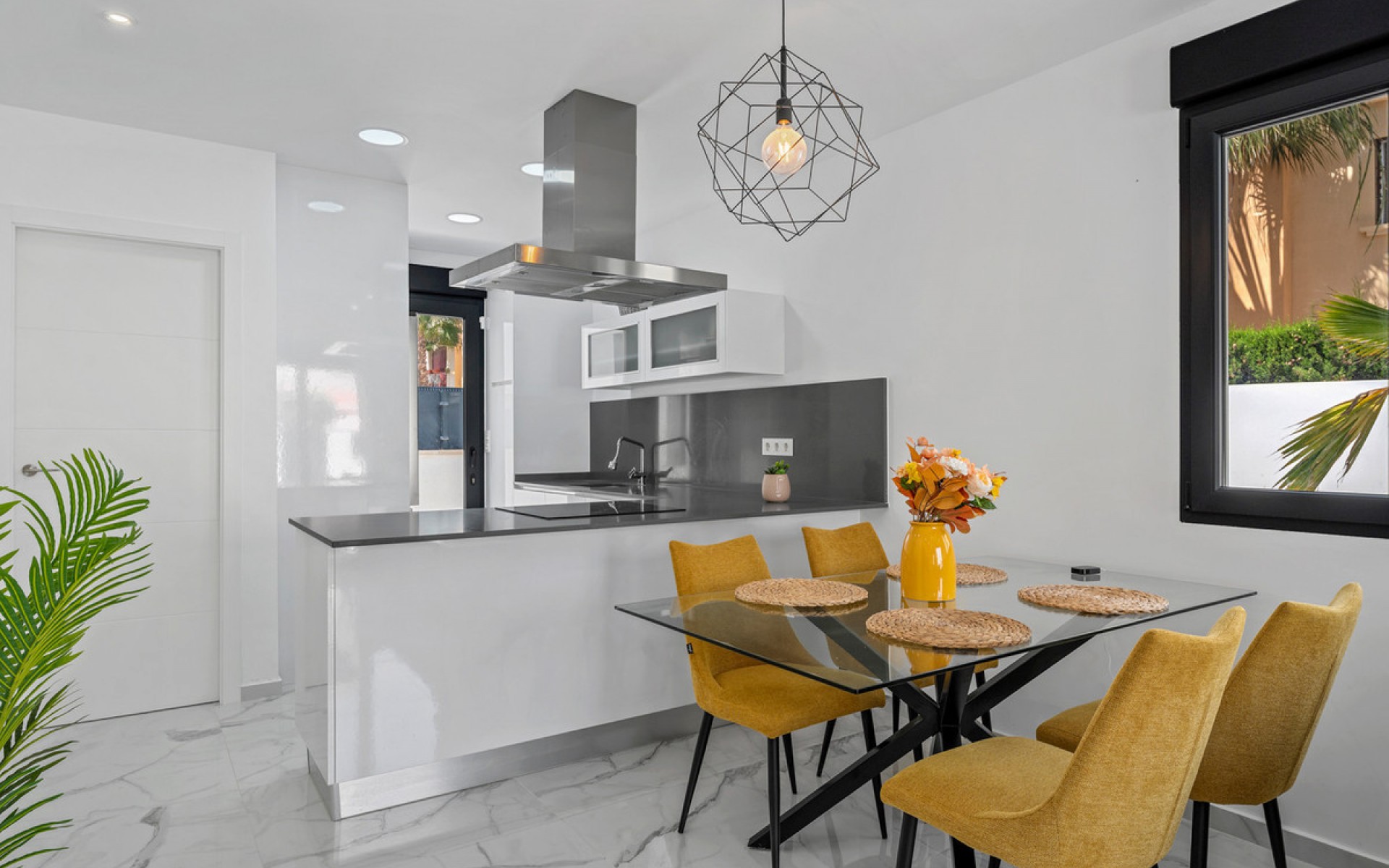 A Vendre - Villa - Torrevieja - Torrevieja Centro