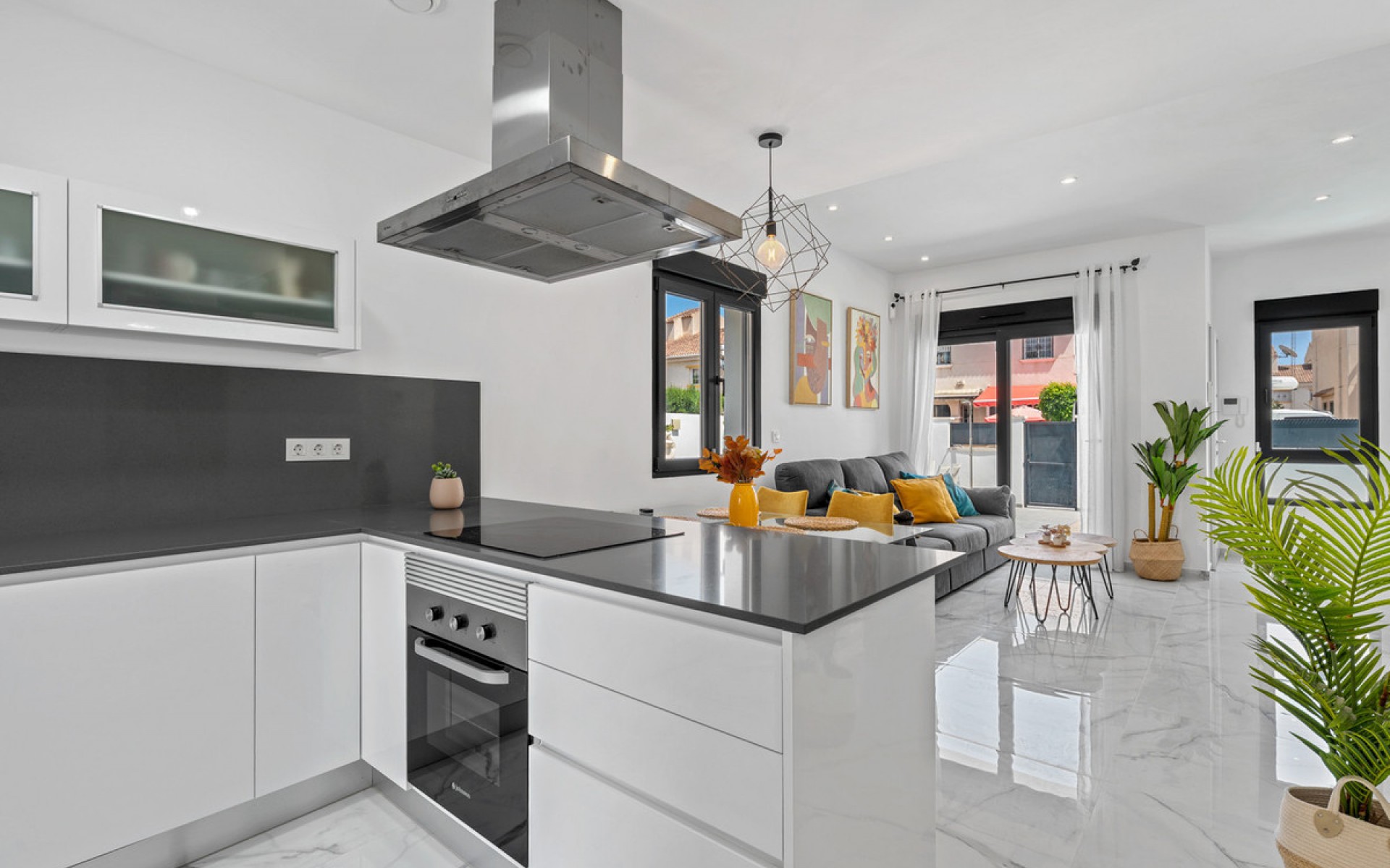 A Vendre - Villa - Torrevieja - Torrevieja Centro