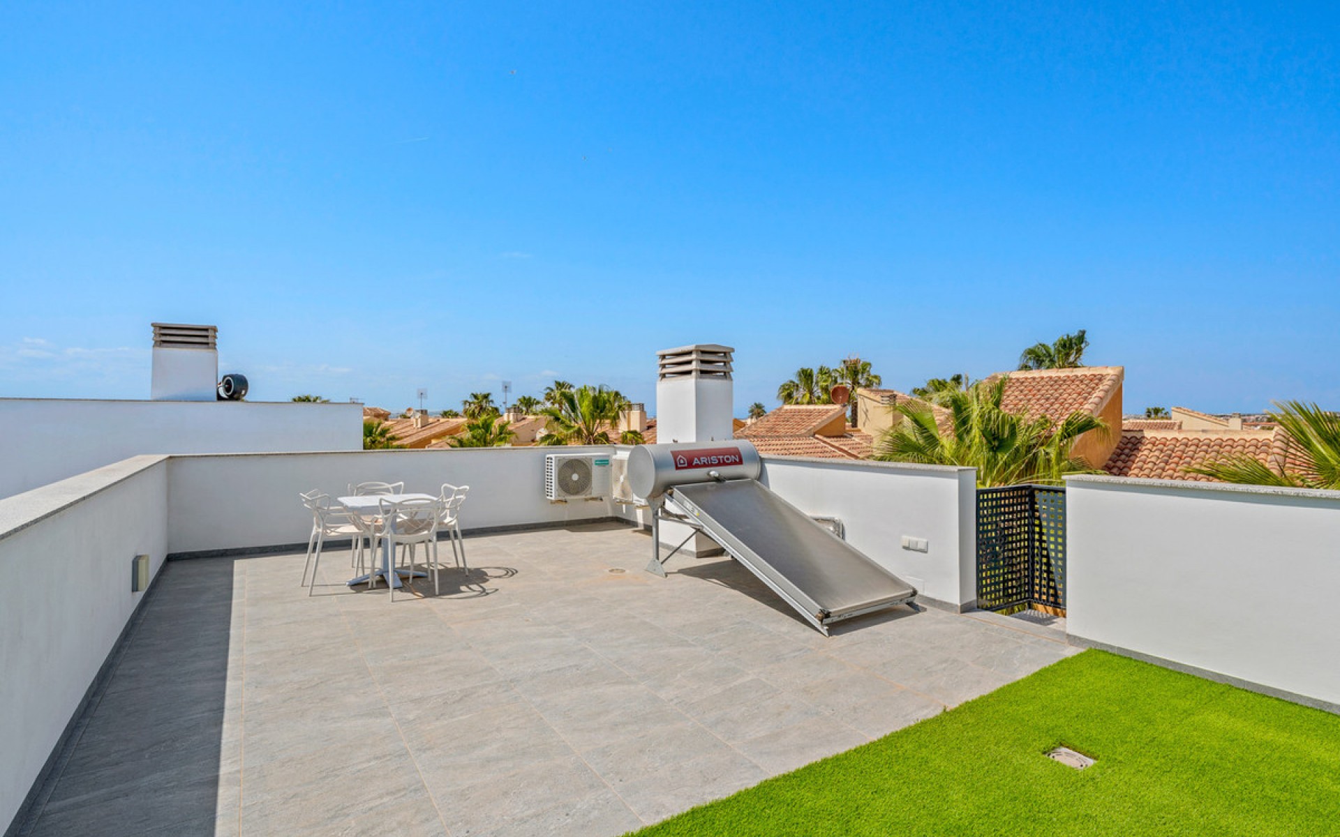 A Vendre - Villa - Torrevieja - Torrevieja Centro