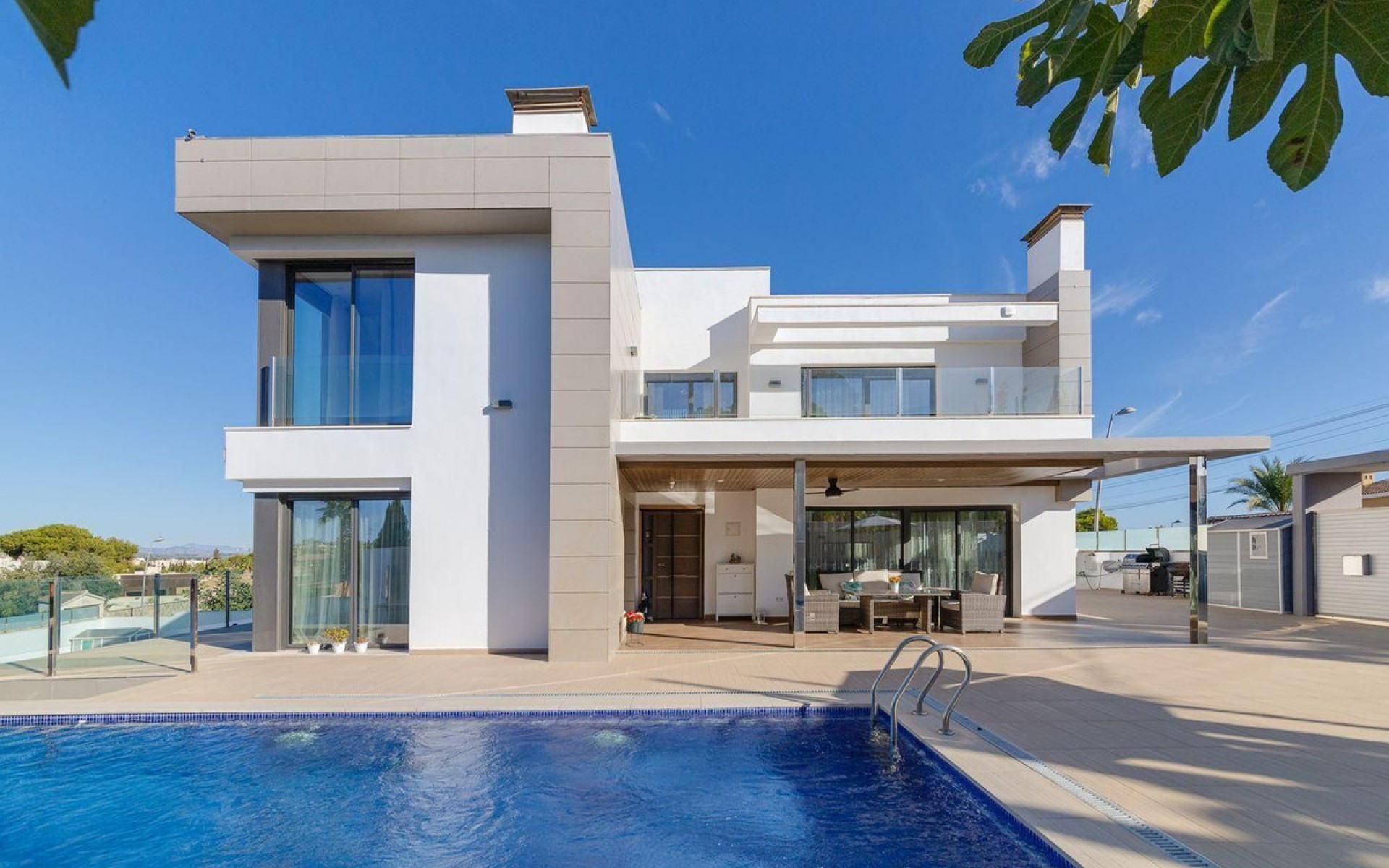 A Vendre - Villa - Torrevieja - Torrevieja Centro