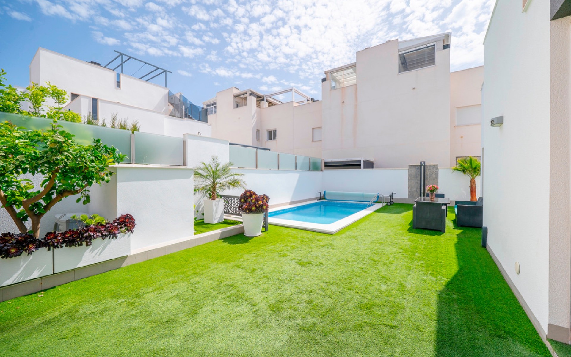 A Vendre - Villa - Torrevieja - Torrevieja Centro