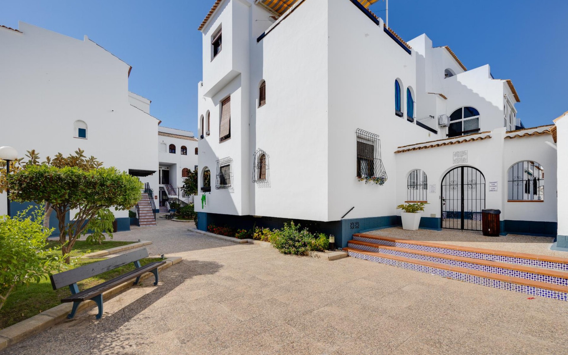 A Vendre - Villa - Torrevieja - Torrevieja Centro